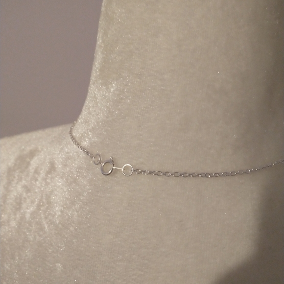 Necklace - Picture 5 of 7